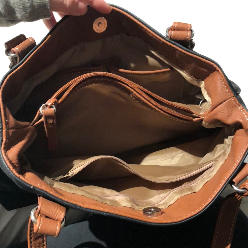 Purse - Picture 3 of 3
